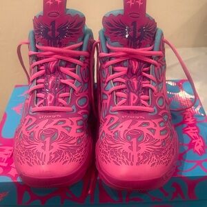 Lamelo puma iridescent Hornets